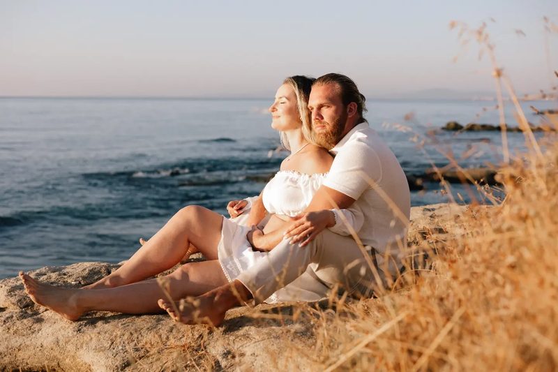 Family photo session in Ravda, frame 10
