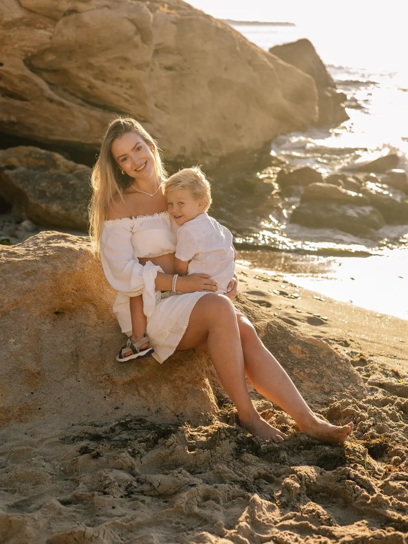 Family photo session in Ravda, frame 11